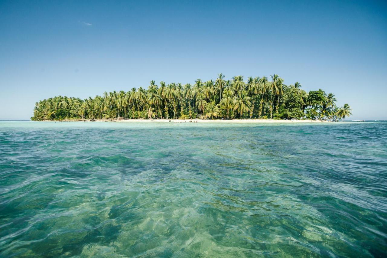 Spanish By The Sea - Bocas Hostel Bocas del Toro Exterior photo